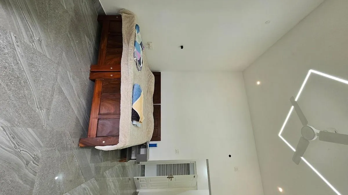 Διαμέρισμα Uthuppan'S 2 Bedroom First Floor Udumbanshola Ινδία