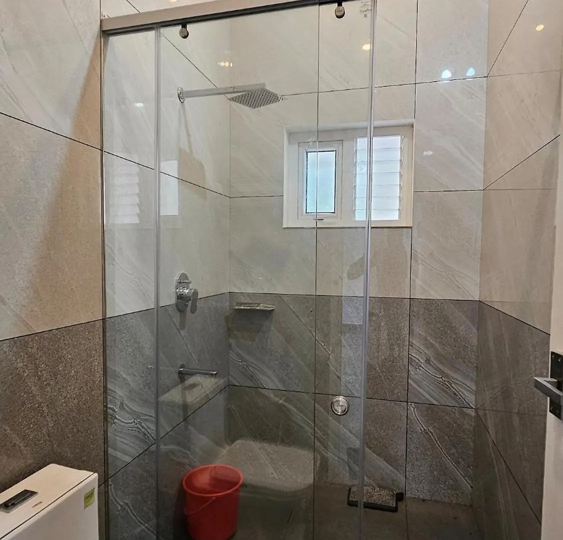 Uthuppan'S 2 Bedroom First Floor Udumbanshola